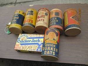 lot 85 image: Assortment of Vintage cardboard Oat...