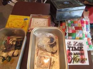 lot 185 image: Pair of deep dish baking pans, meas...