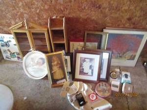 lot 210 image: Collection of wall mounted shelves,...