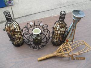 lot 106 image: Jim Beam Century 21 decanter and de...