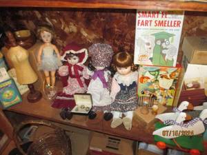 lot 126 image: Shelf lot containing vintage dolls,...