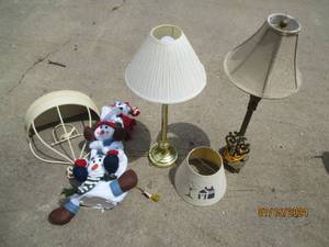 lot 148 image: Candlestick style table lamps with ...