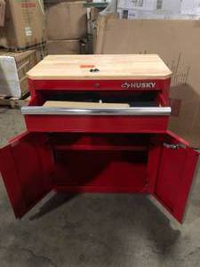 lot 40 image: Husky Red Garage Cabinet Customer Returns See Pictures