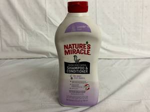 12 Bottles of Natures Miracle Pet Shampoo and Conditioner