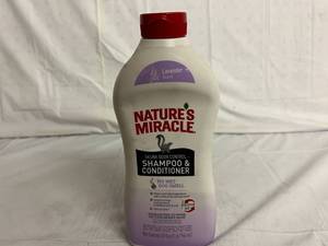 12 Bottles of Natures Miracle Pet Shampoo and Conditioner