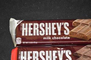 Hersheys Special Dark and Milk Chocolate Lot