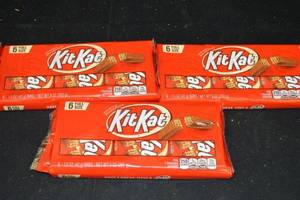 Lot of Kit Kat Crisp Wafers in Milk Chocolate, 6-Pack, 9 oz Total (3 Packs)