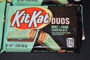 Lot of Kit Kat King Size and Duos Mint  Dark Chocolate Candy Bars
