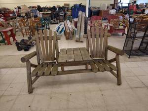 lot 61 image: Rustic Wooden Double Seat Bench with Center Table