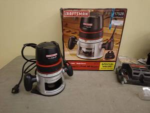 lot 14 image: Craftsman 1.5 HP Router Model 17528 with Accessories