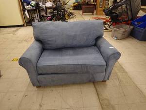 lot 53 image: Blue Suede Pull-Out Sleeper Sofa