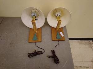 lot 105 image: Lot of 2 Rustic Wall Lamps with Pine Tree Design