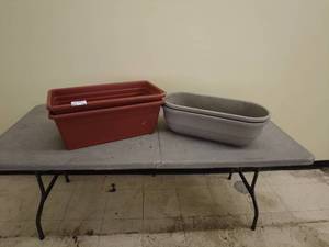 lot 106 image: Lot of Assorted Plastic Planter Boxes