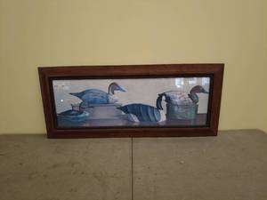 lot 121 image: Decoy Art in Elegant Frame