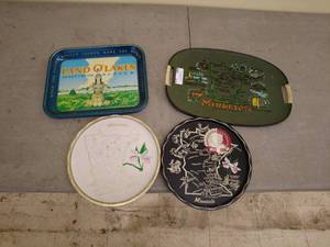 lot 123 image: Vintage Minnesota Souvenir Trays Lot of 4