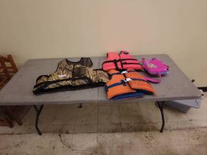 lot 196 image: Lot of 5 Assorted Life Jackets - Adult and Child Sizes