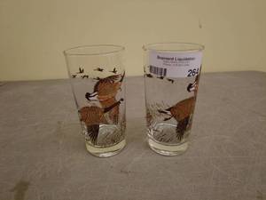lot 264 image: Set of 2 Vintage Water Glasses with Duck Design