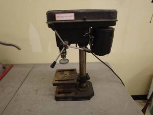 lot 156 image: Rexon Drill Press Model RM-30G with 5 Speeds