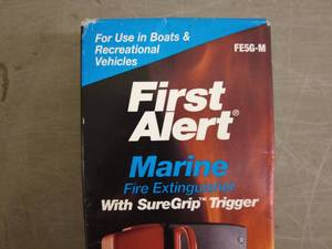 lot 178 image: new in box Fire Extinguisher- model 5-BC for boats and recreational vehicles