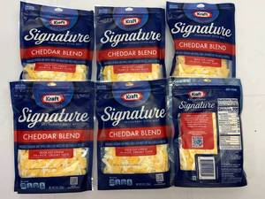 lot 433 image: B. 6x 8oz Kraft Signuature Cheddar Blend Shredded