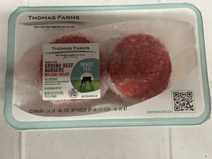 lot 424 image: D. 10x 3.20oz Grass Fed Burgers-All Natural
