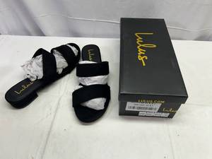 lot 18 image: RR. Lulus-Size 8.5 Devin-Black