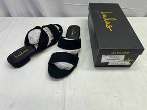 lot 40 image: RR. Lulus-Size 9 Devin-Black