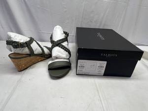 lot 60 image: LL. New Talbots Shoes 8.5M Summer Sage-Royce Braid