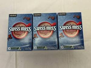 lot 78 image: 3x 10Kcups Swiss Miss Hot Chocolate