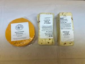 lot 147 image: 3x Cheese-2 Pepper Jack 1 Swedish Brick
