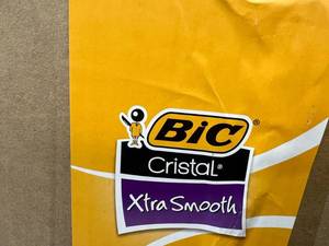 lot 166 image: 50x Bic Cristal Xtra Smooth Black Pens