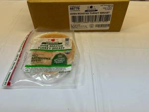 lot 412 image: D. 12x 6oz Applegate Organics Oven Roasted Turkey Breast