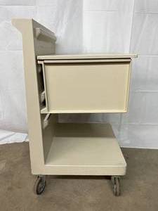 lot 28 image: Herman Miller 133141 Milcare Healthcare Procedure Storage Supply Cart - In Good Condition