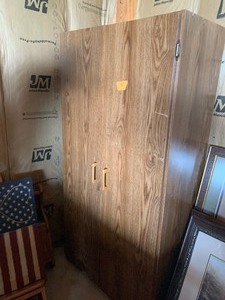 Wood cabinet