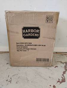 NEW HARBOR GARDENS BIRDBATH MED LIGHT BLUE