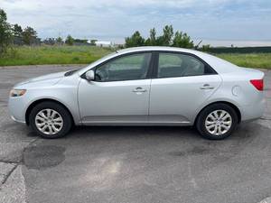 2011 Kia Forte LX - 1 OWNER - MANUAL