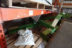 lot 105 image: Frontier 3 Point Mount 6 Back Blade