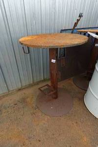 lot 125 image: Heavy Duty Custom Built Welding Table