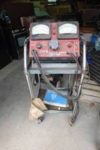 lot 110 image: Vintage Sun Electric Volt-Ampere Tester Model VAT-28 on Cart