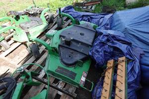 John Deere 62 Front Mount Mower Deck