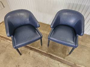 lot 26 image: Bright Chair Company Blue Leather Upholstered Conversation Chairs
