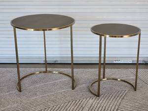 lot 40 image: Contemporary Brass Accent Circular Nesting Tables