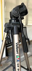 lot 62 image: Velbon CX 544 Adjustable Height Tripod