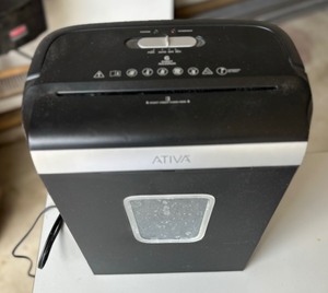 lot 64 image: Ativa Paper Shredder
