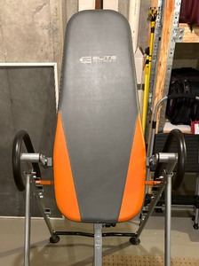 lot 19 image: Elite Fitness Deluxe IT 9300 Inversion Table