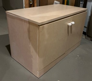 lot 75 image: Pretty Pine Cabinet