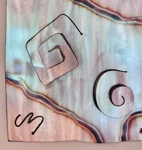 lot 42 image: Gorgeous Abstract Art Metal Wall Hanging
