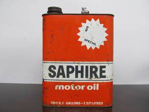 lot 35 image: Vintage SAPHIRE Motor Oil 1 Gallon Advertising Can
