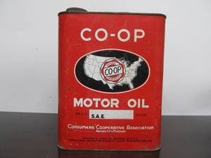 lot 37 image: Vintage CO-OP Motor Oil 1 Gallon Advertising Can