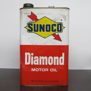 lot 55 image: Vintage SUNOCO Diamond Motor Oil 1 Gallon Advertising Can